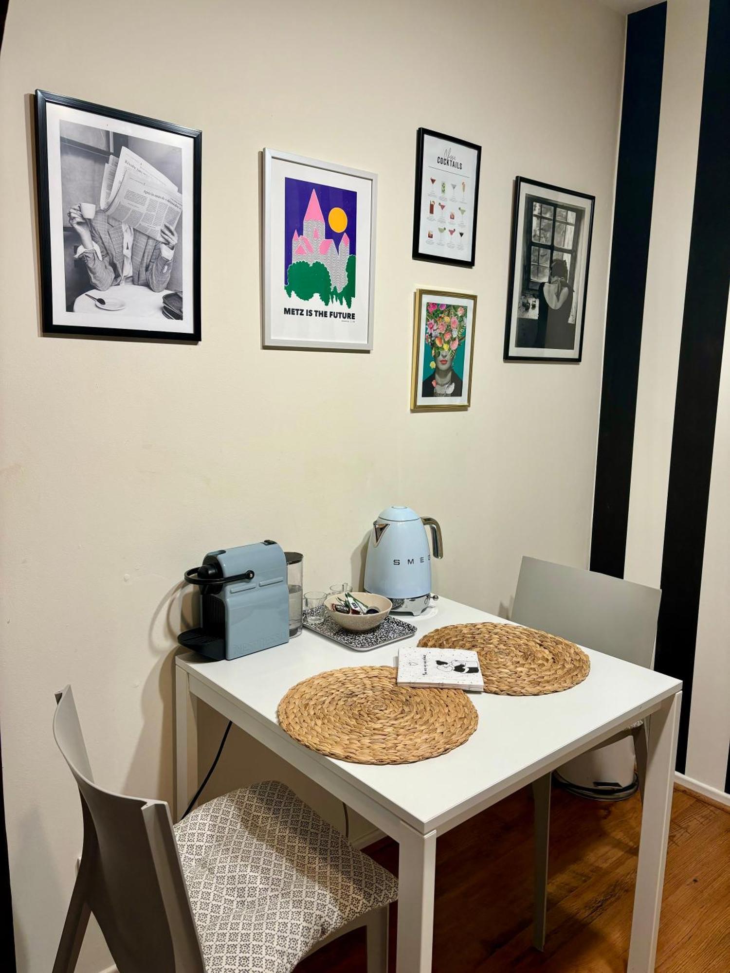 Fleure De Ly / Superb Studio Flat In Old Town Metz Buitenkant foto