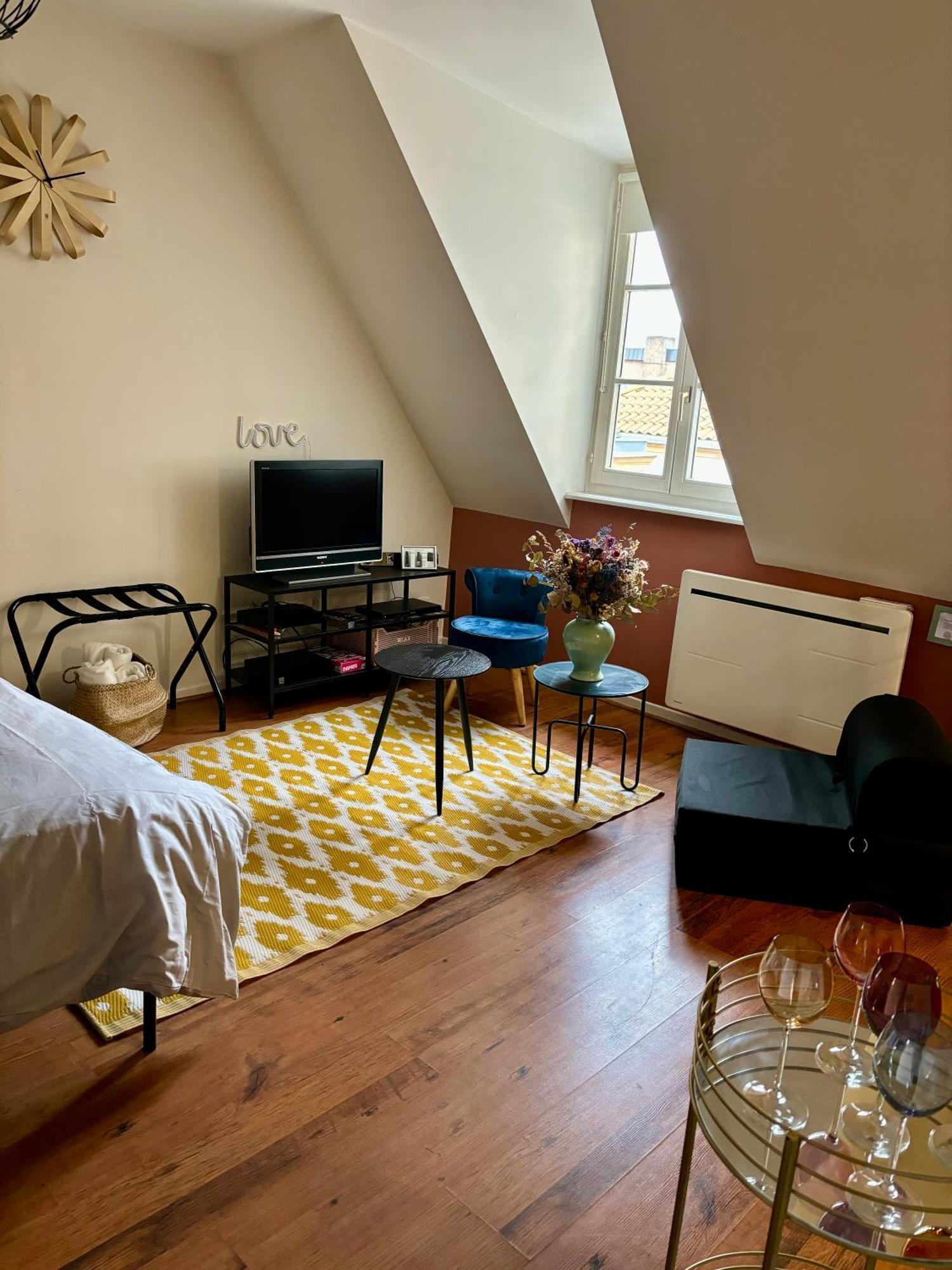 Fleure De Ly / Superb Studio Flat In Old Town Appartement Metz Buitenkant foto